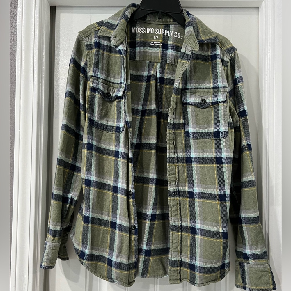 Green flannel button up
